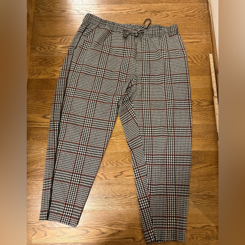 Anthropologie Gray Plaid Ankle Pants with Drawstring Waist - Picture 2 of 6